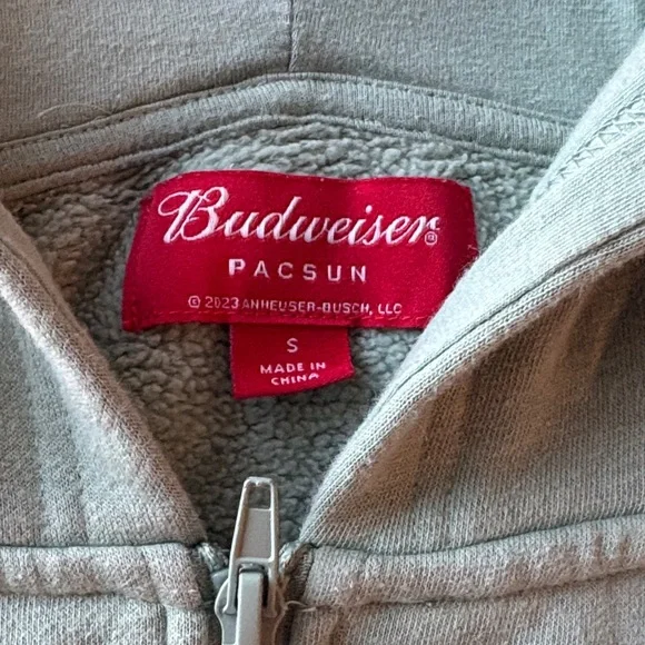 Budweiser Olive Green Zip-Up Hoodie - Picture 4 of 9